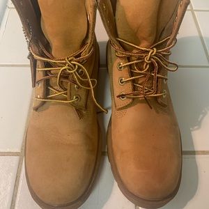 Timberland boots size 8.5